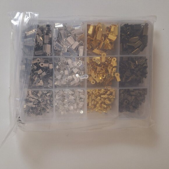 Sewing Bundle - Fasteners and Grommets - Picture 5 of 6